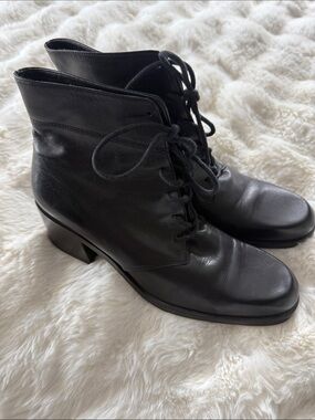 Nine West Ollie Black Leather Lace-Up Ankle Boots 9.5